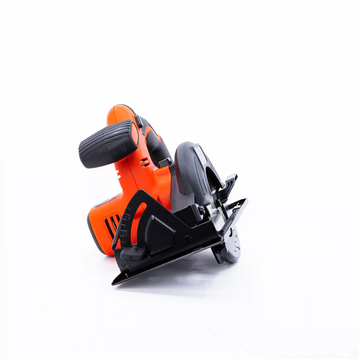 20V MAX* POWERCONNECT™ 5-1/2 Inch Cordless Circular Saw, Battery and Charger Included