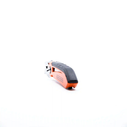 Utility Knife With Blade Storage